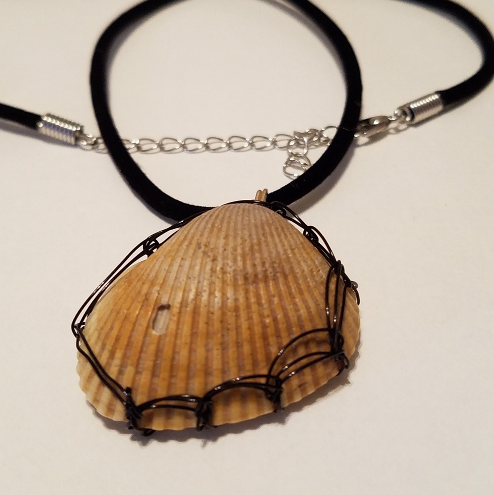Handcrafted Wire Wrapped Shell Necklace - Picture 3 of 3